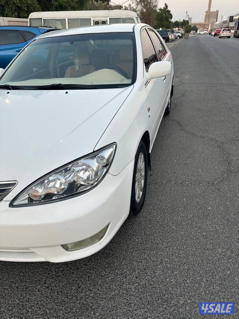 للبيع كامري 2006 بحالة نادرة0