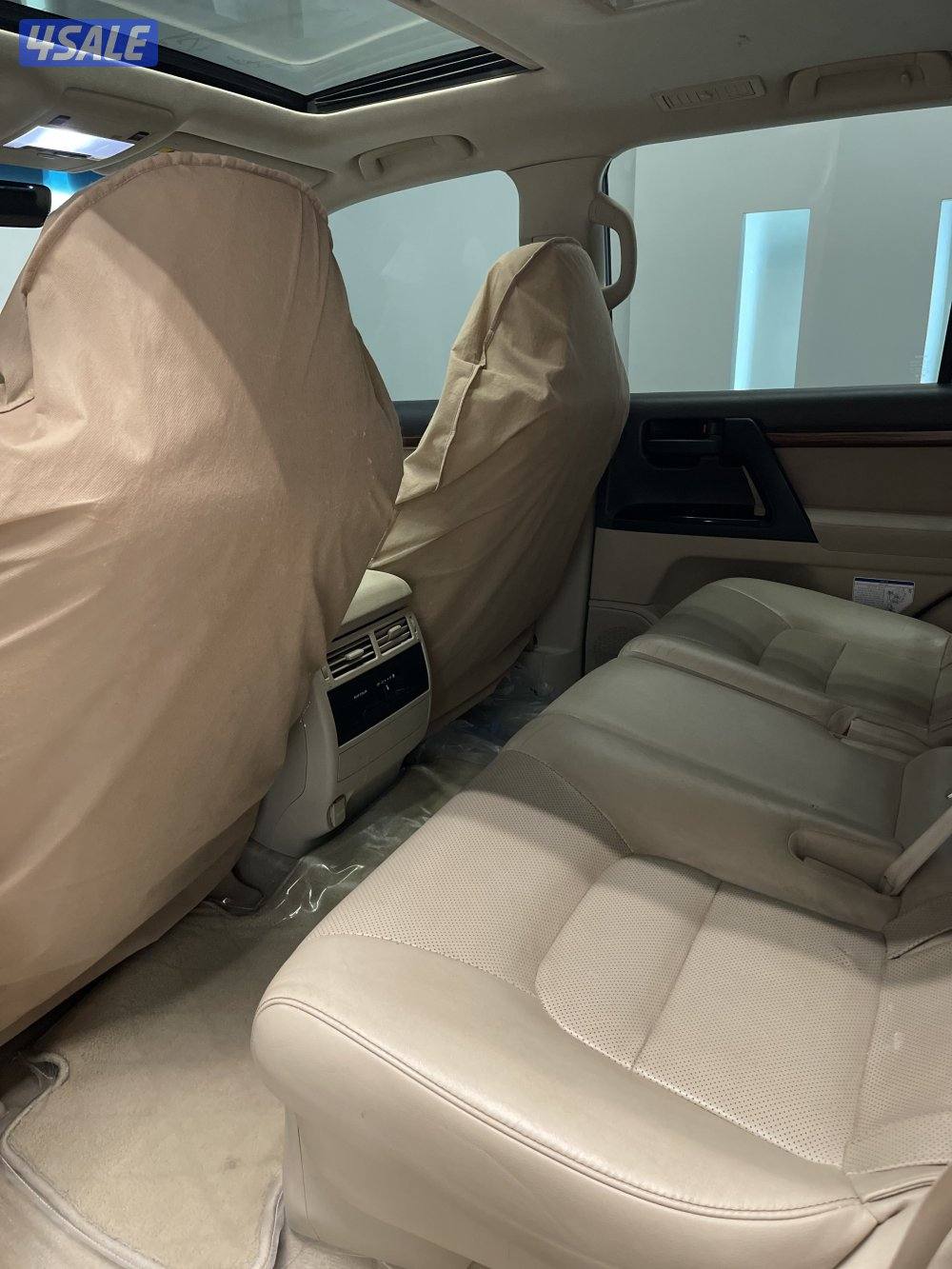 لاند كروز وايت اديشن5