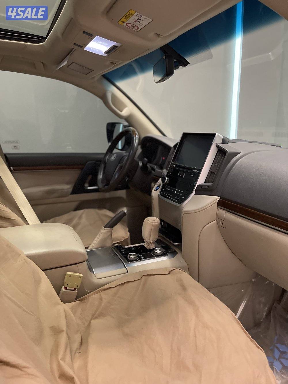 لاند كروز وايت اديشن6