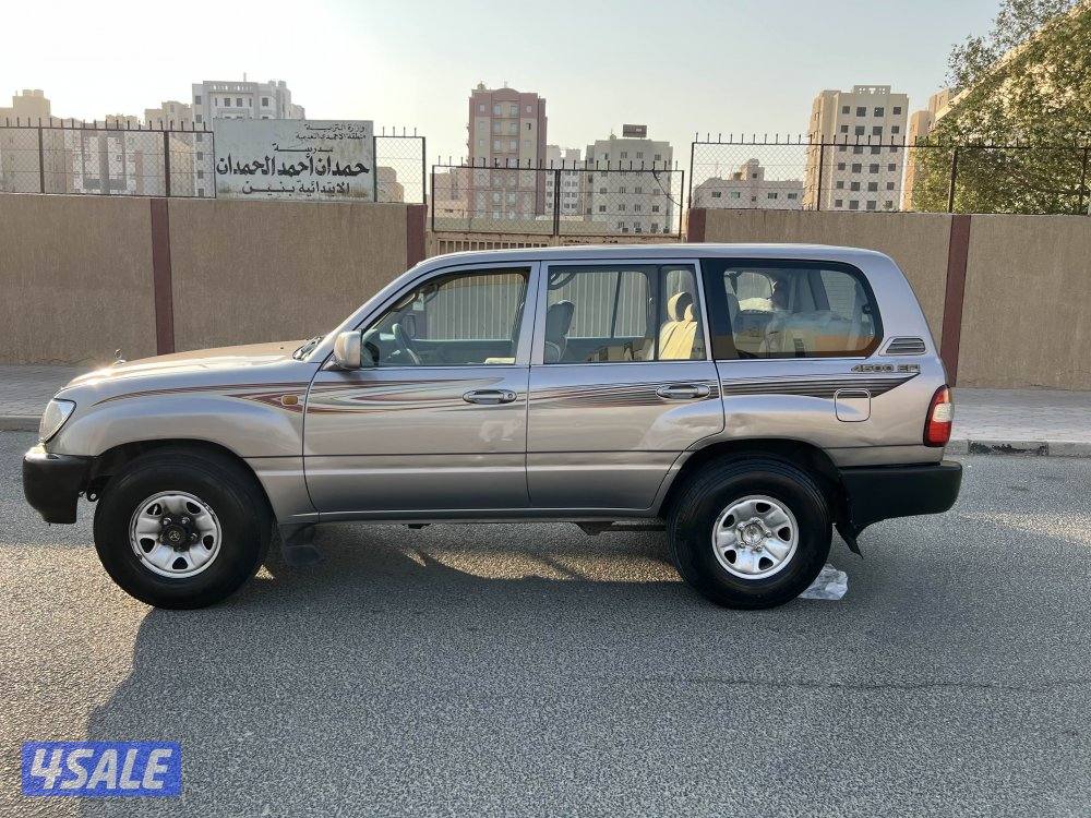 للبيع لاند 2002 GX وارد قطر قير تماتيك0