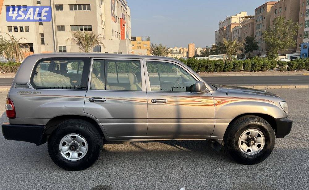 للبيع لاند 2002 GX وارد قطر قير تماتيك1