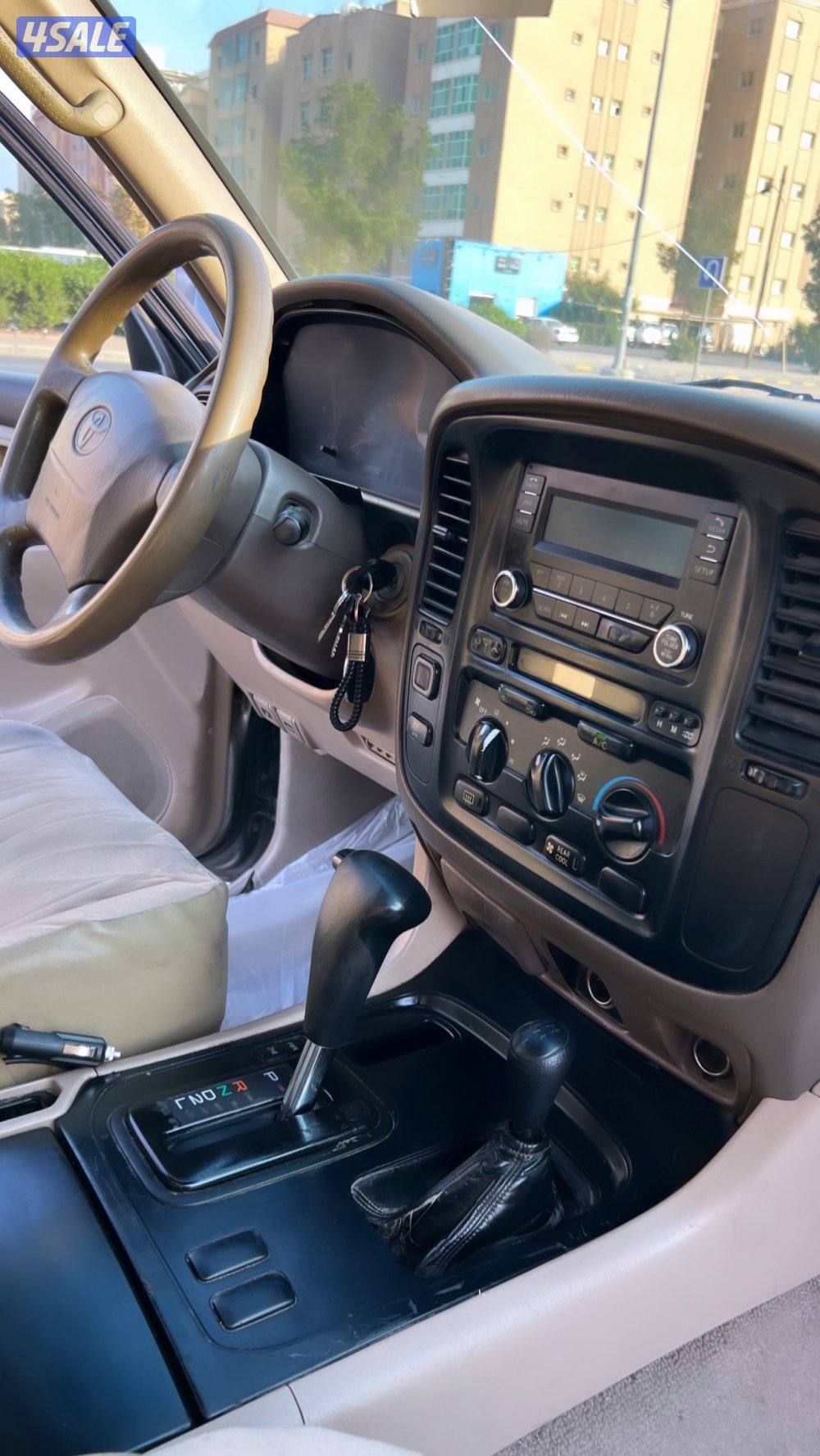 للبيع لاند 2002 GX وارد قطر قير تماتيك5