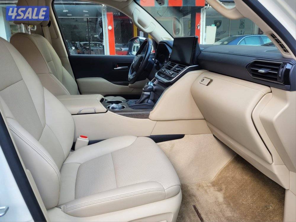 لاندكروزر VX4