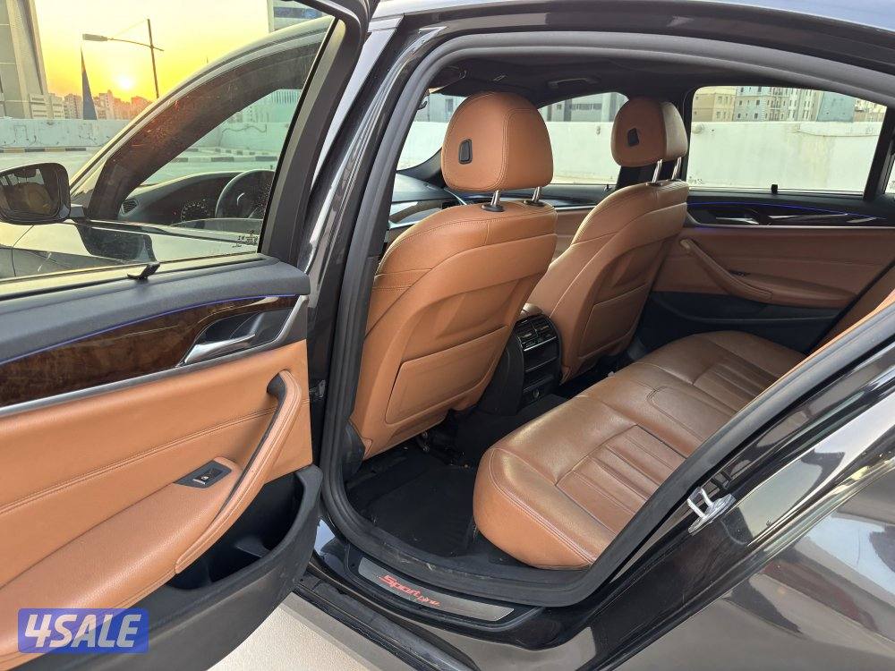 البيعBMW 520j11