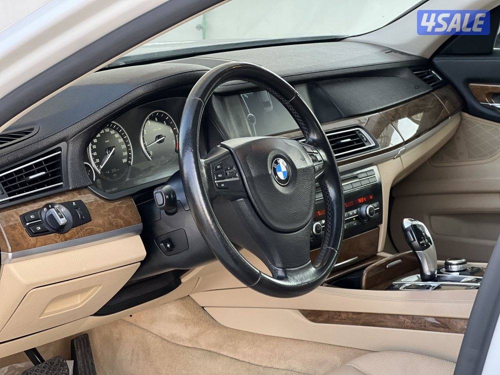 بي ام دبليو730_صبغ الوكاله_موديل20127