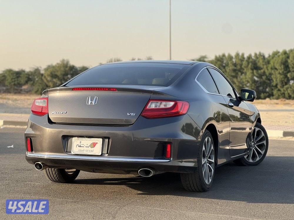 هوندا اكورد كوبيه موديل 20135