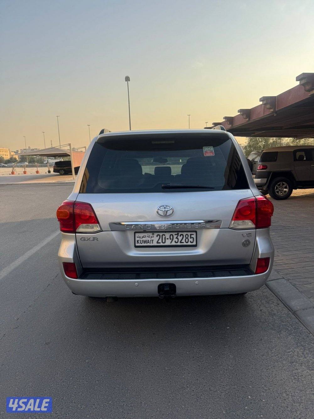 جيب لاندكروزر صبغ الوكاله مديل 2013 8 سلندر فل اوبشن GXR3