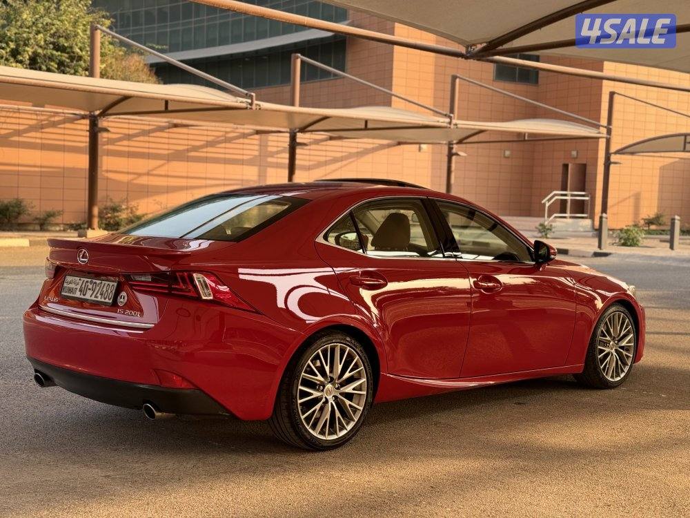 للبيع لكزس IS4