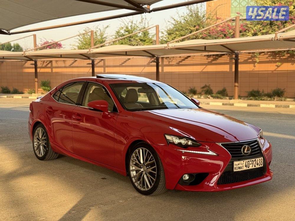 للبيع لكزس IS3