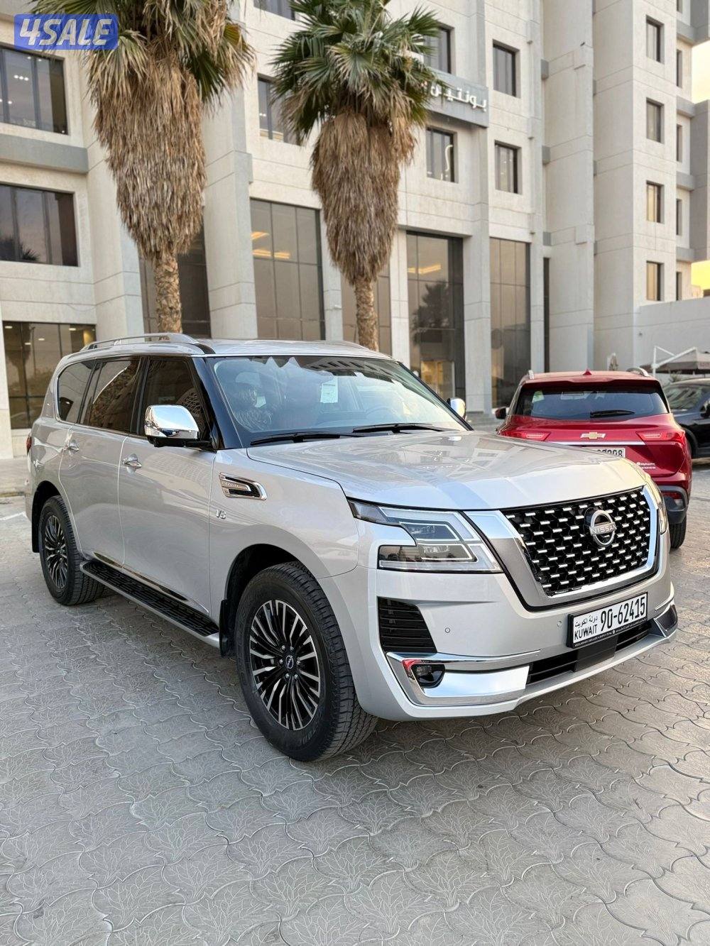 بلاتينيون ستي V8 اصفار0