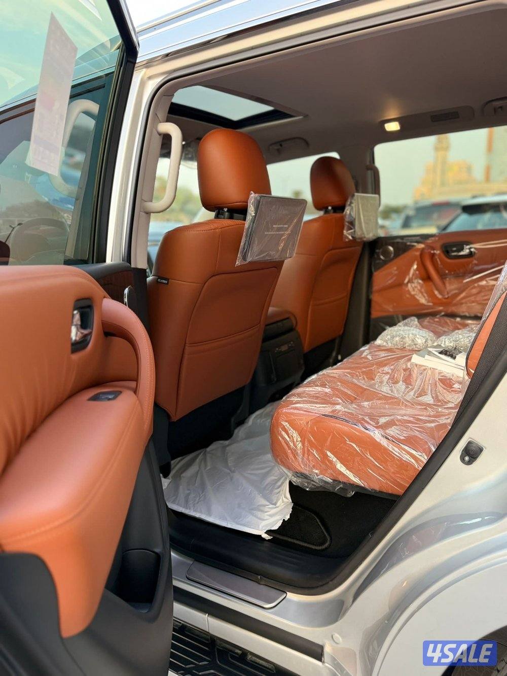 بلاتينيون ستي V8 اصفار8