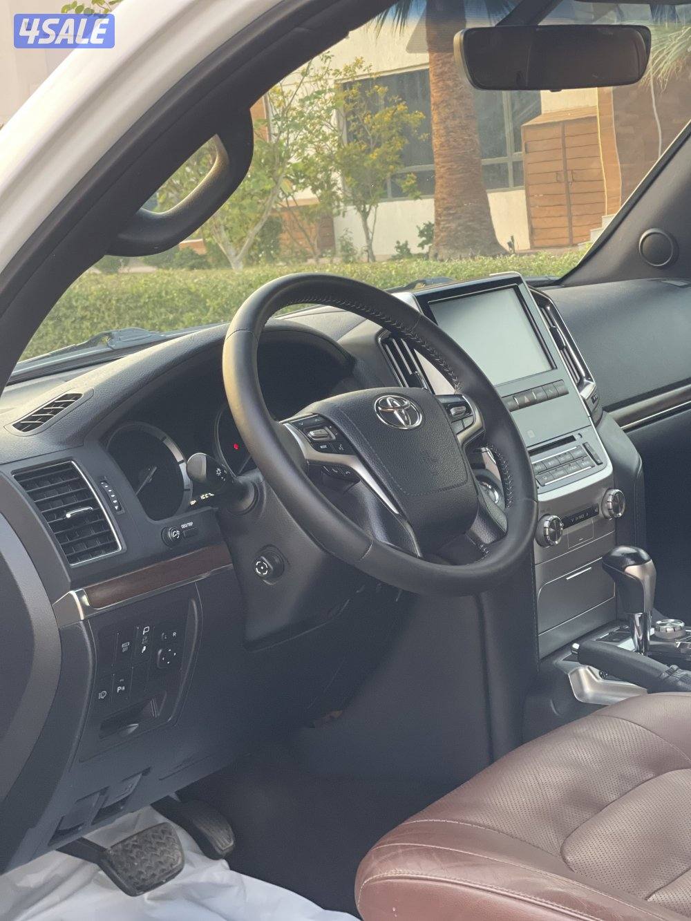 لاندكروزر VXR5