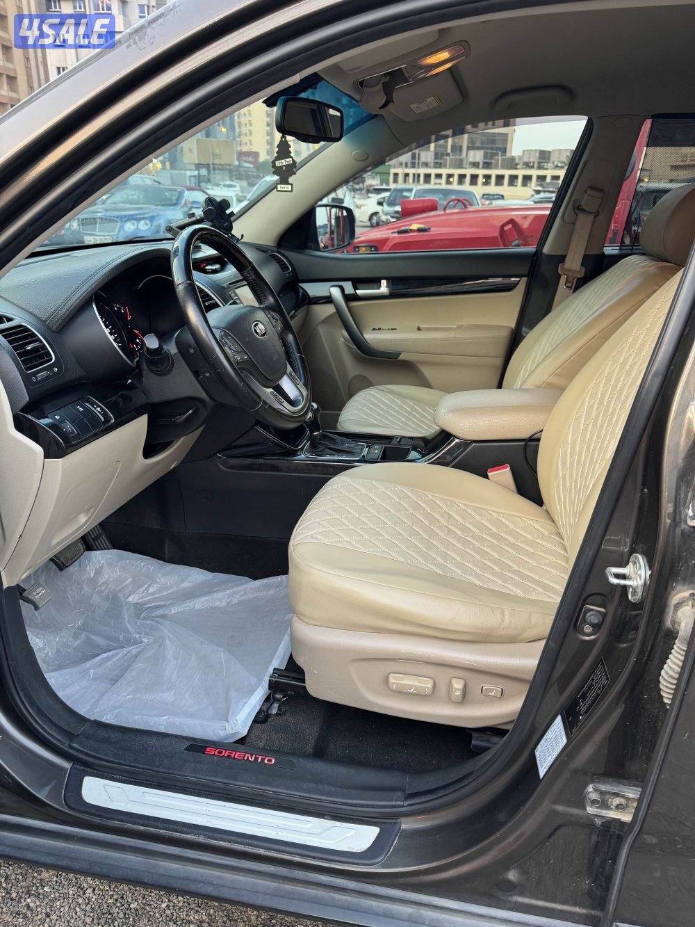 للبيع موديل 2015 شرط الفحص ماشي 1474