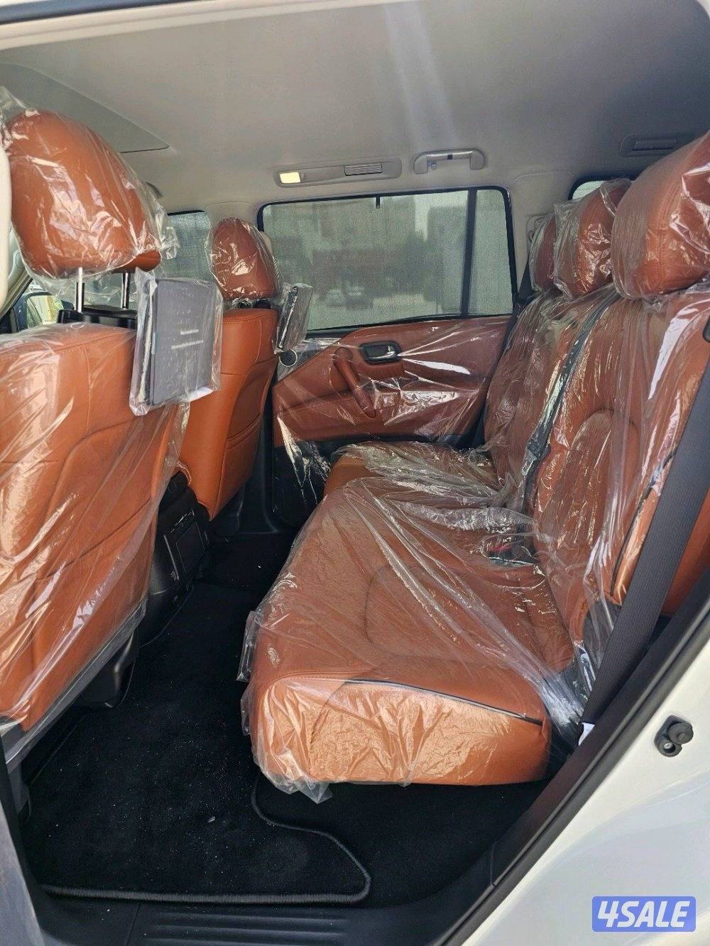 Patrol 2024 V6 Titanium13