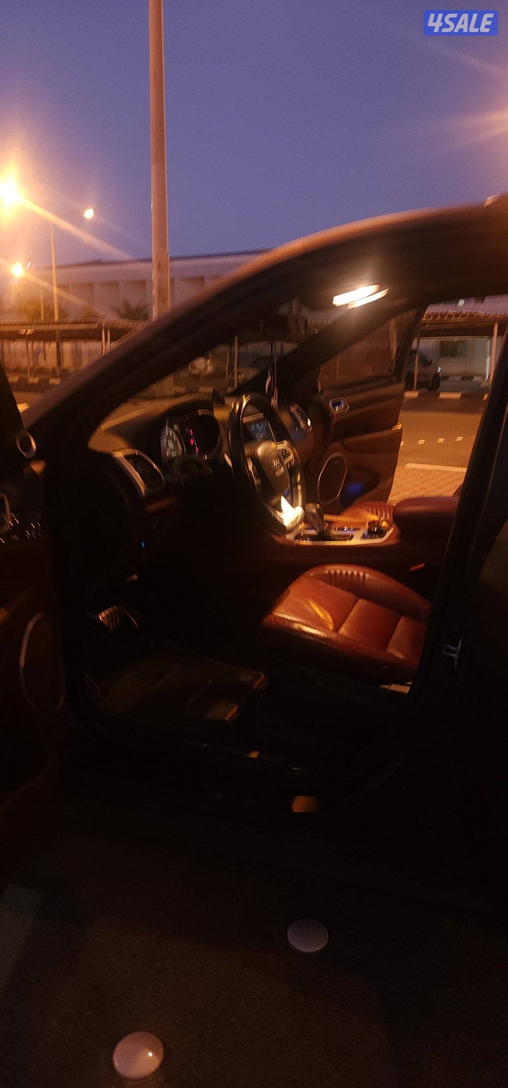 للبيع جيب تراك هوك [ هلكات ] 707 حصان حماية كاملة اسود مطفي9