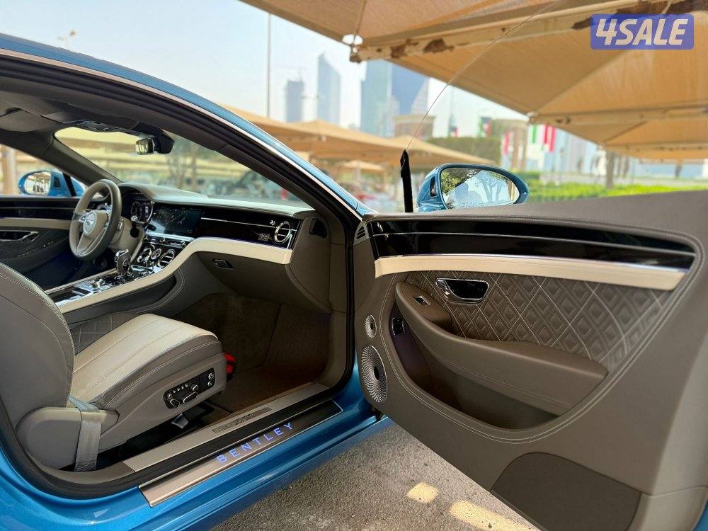 للبيع : بنتلي GT V12 موديل : 2019 عداد : ( 28 الف فقط )8