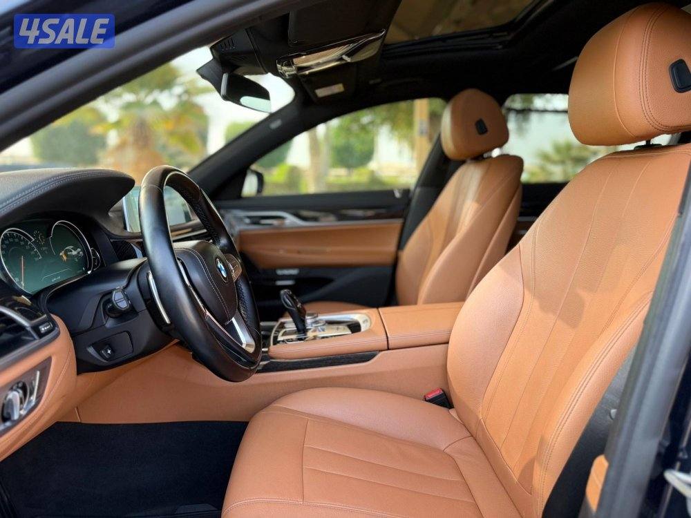 للبيع : بي ام دبليو 740Li موديل : 2018 عداد : 100 الف10