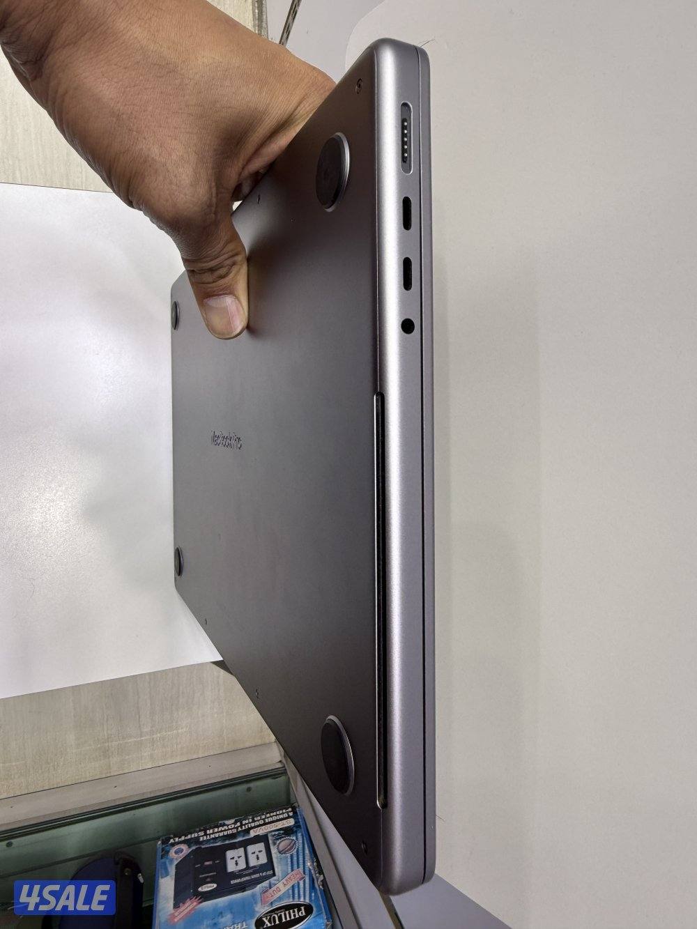 MacBook Pro M1 14inch 16gb 1tb ssd3