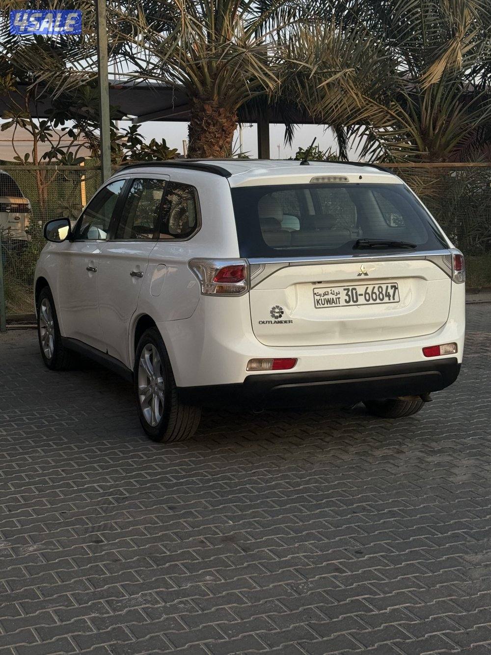اوتلاندر موديل 2014 ماشي 135 الف كامل المواصفات شرط الفحص بالكامل1