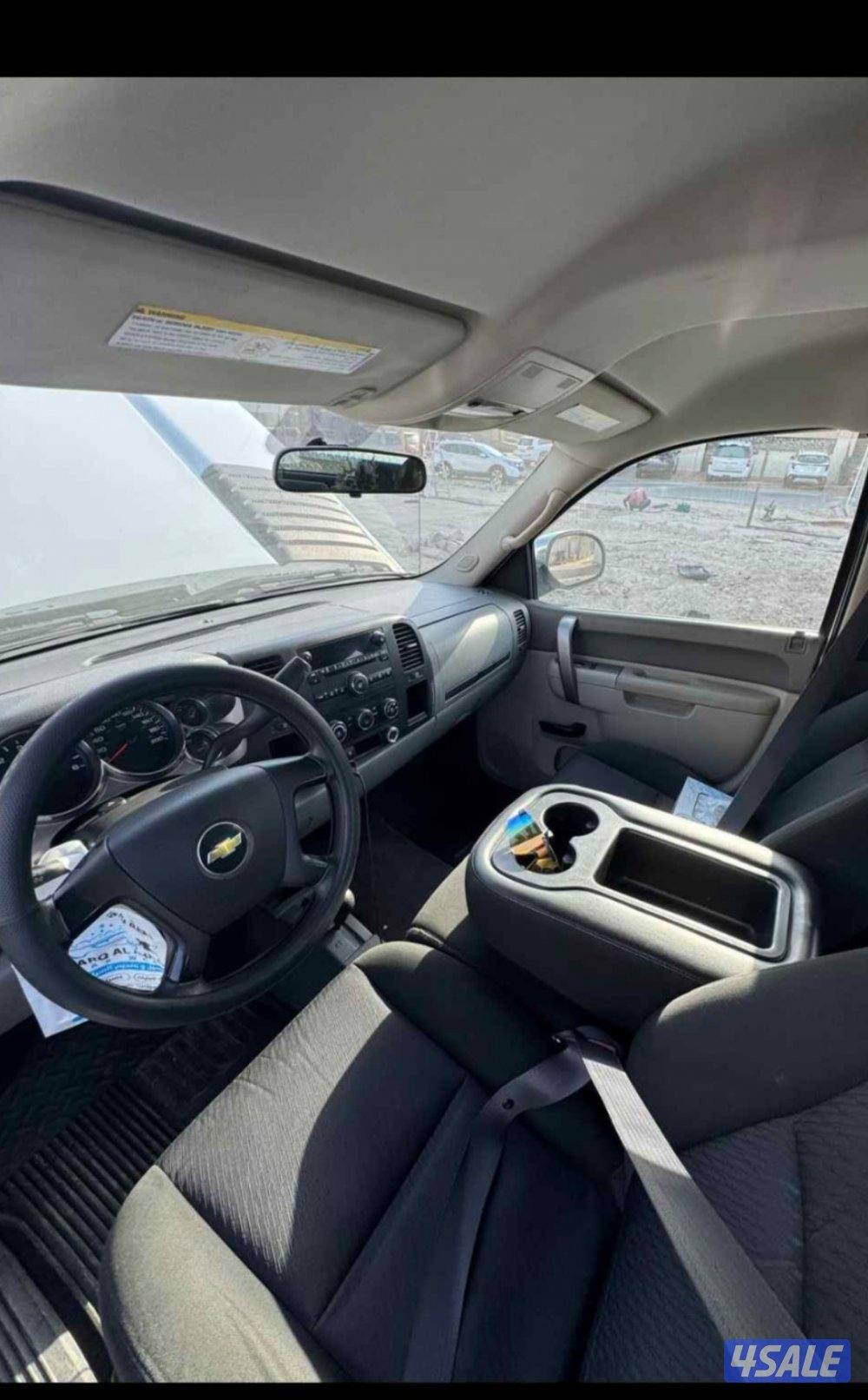 وانيت سلفرادو HD 20116