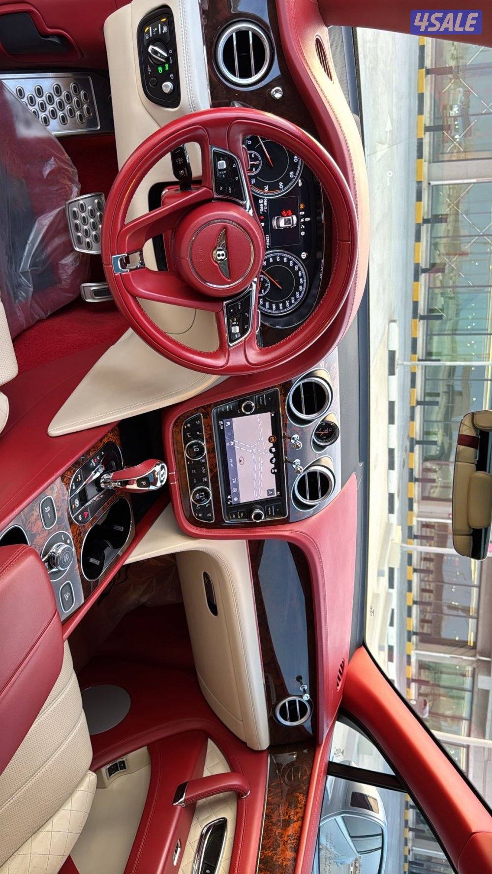 بنتلي بنتياجا9