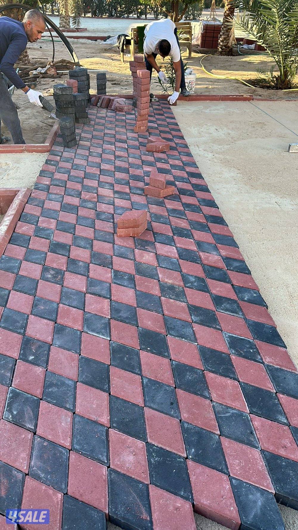 مقاول هدم وتكسير وترميم وتوسيع منازل وحدائق دقه عاليه في العمل9