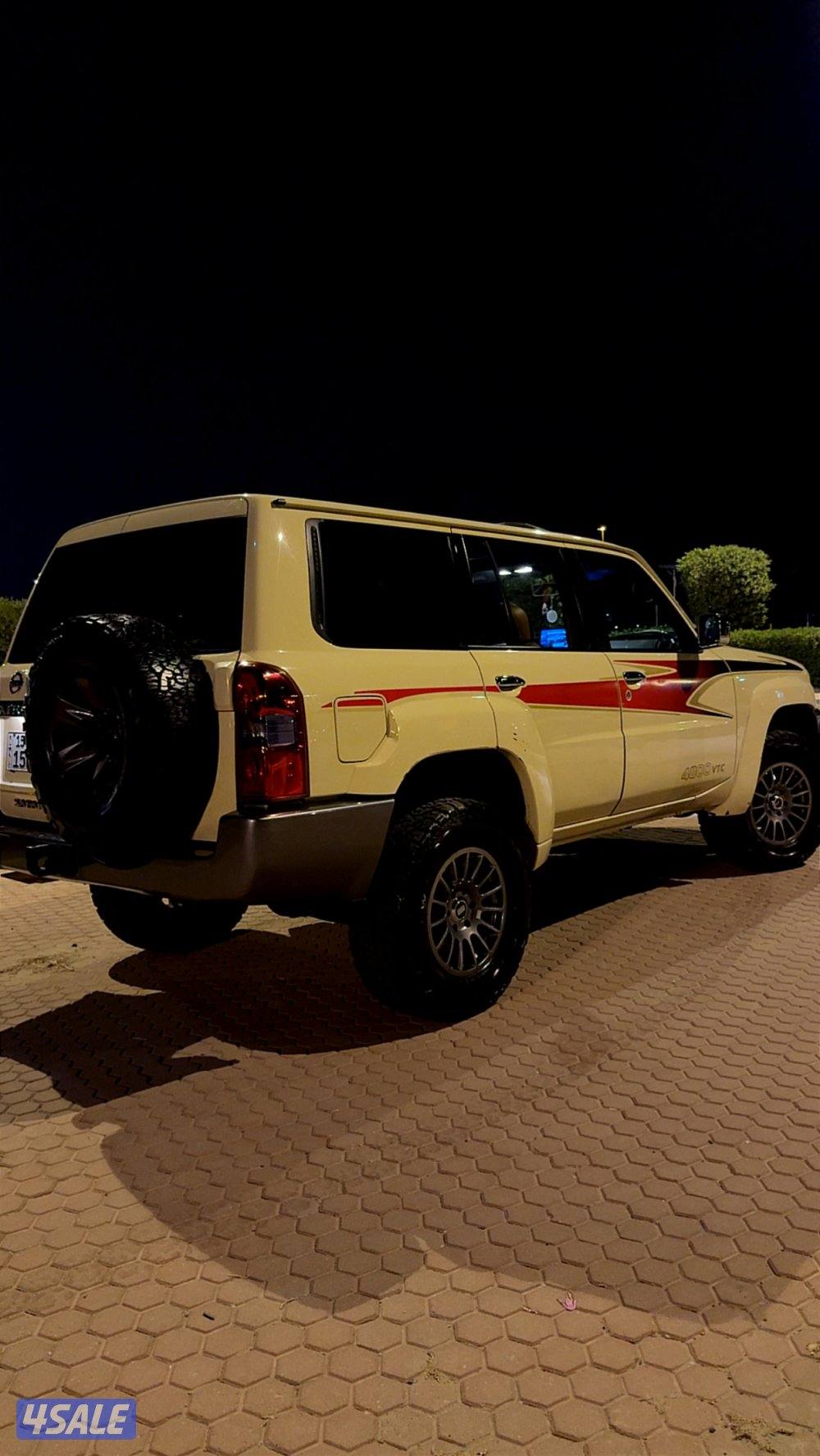 للبيع فتك سفاري 2016 شرط الفحص درجه اولى تماتيك لون مميز0