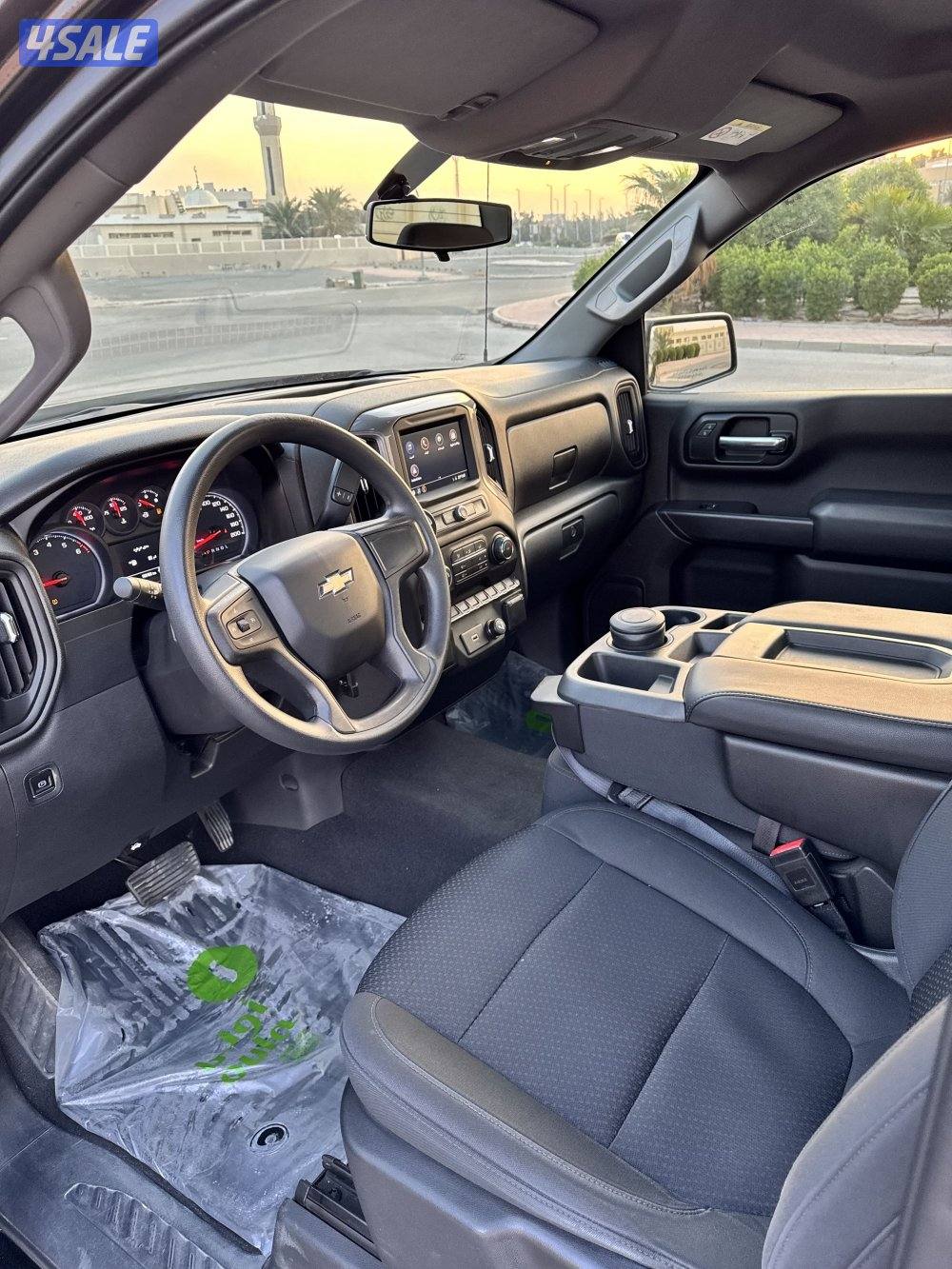 للبيع سلفرادو 2020 الغانم 8 سلندر7