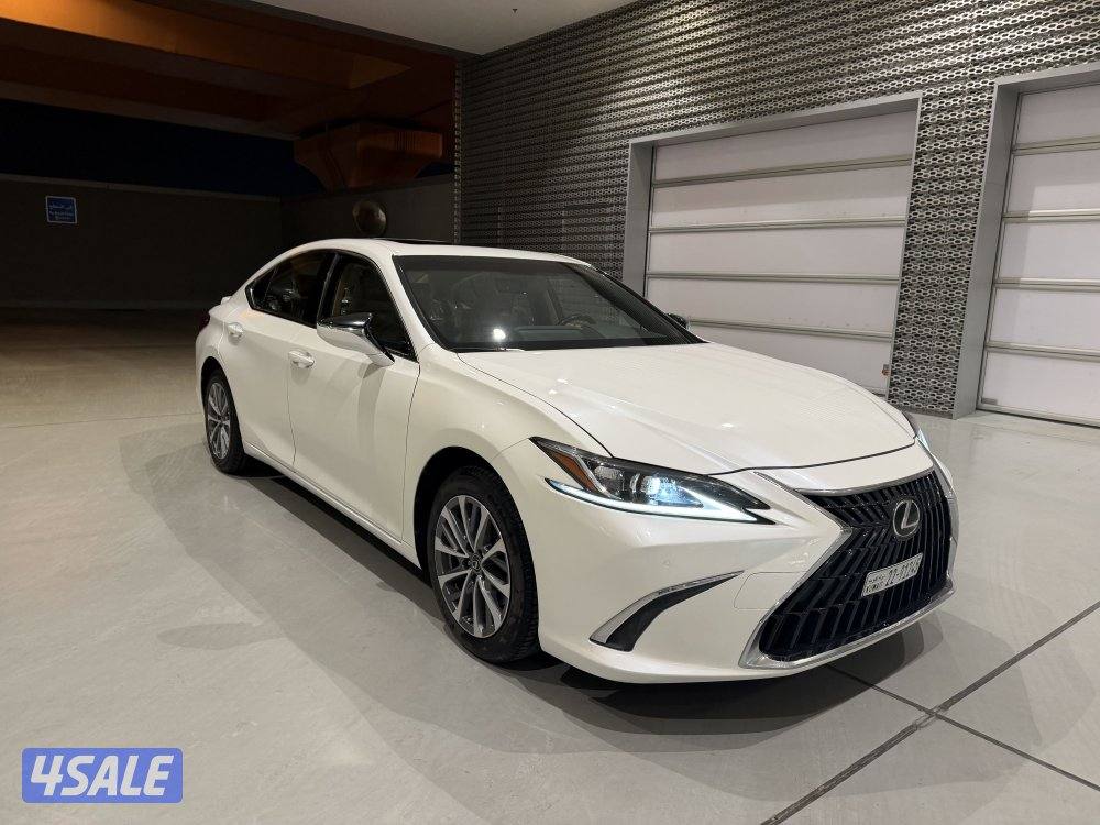 Lexus ES300H 20232
