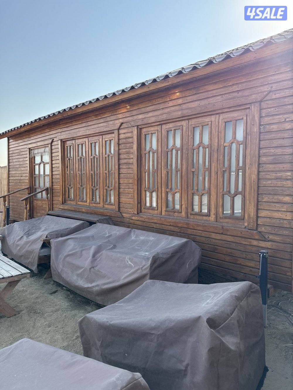 للبيع كوخ او المشروع كامل4