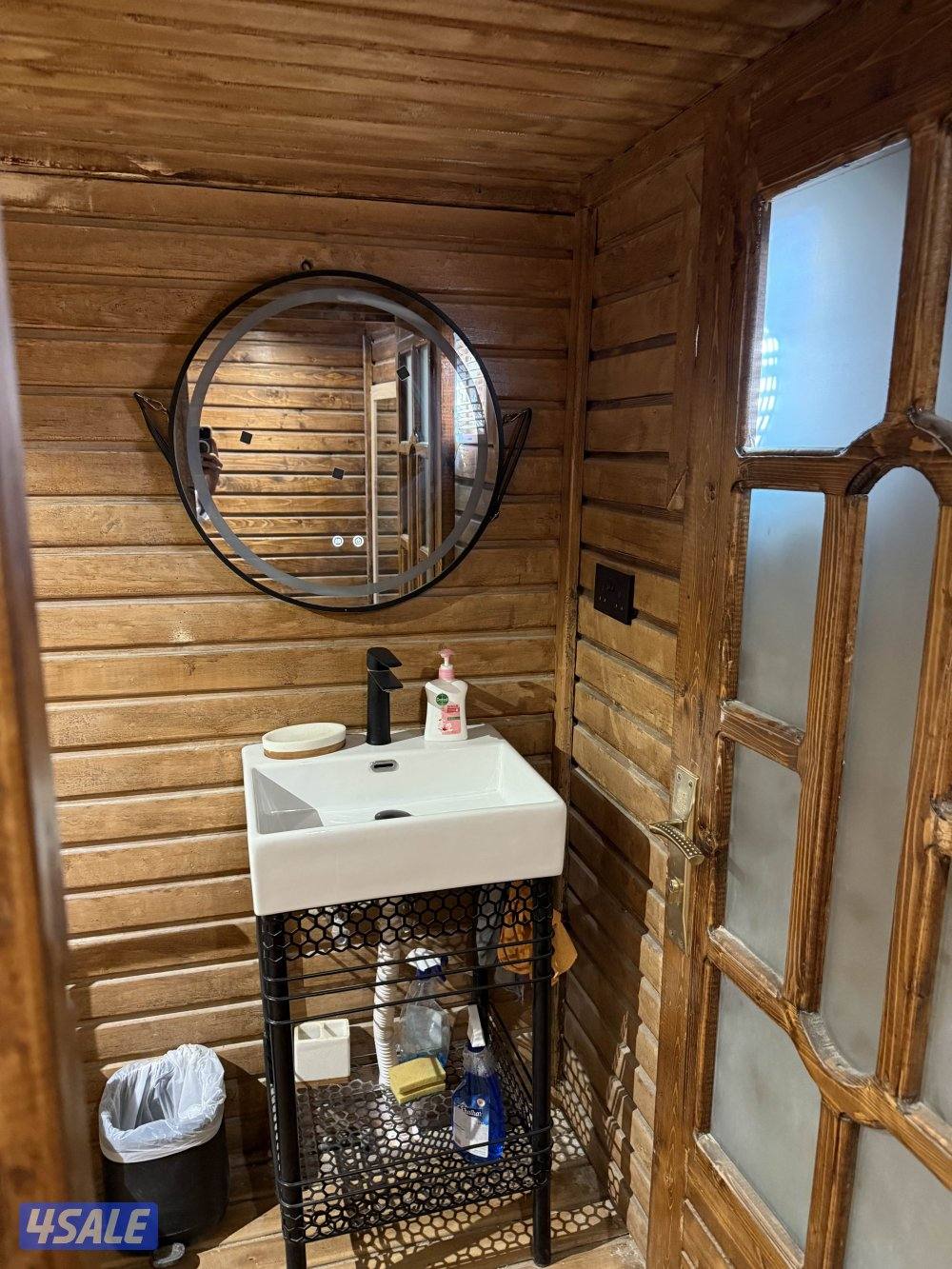 للبيع كوخ او المشروع كامل10