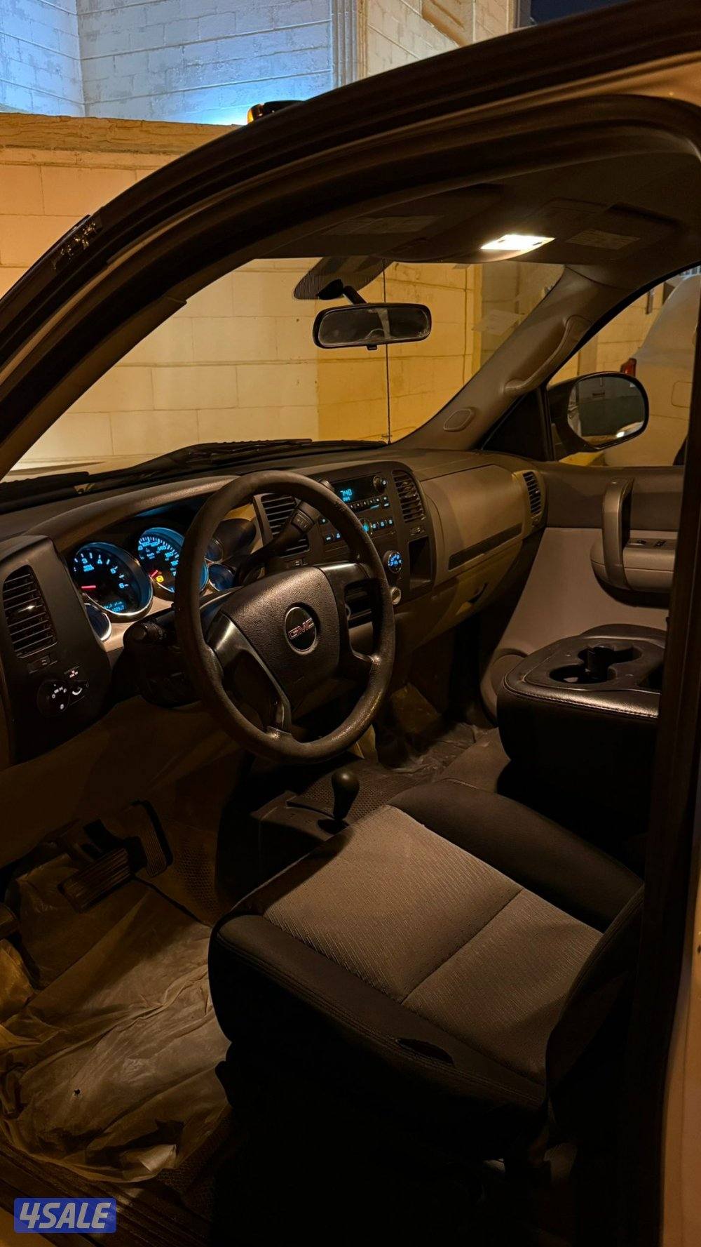 سيرا موديل 2009 دبل صبغ الوكاله معاد قطعه وحده شرط الفحص تم عمل سيرفس4