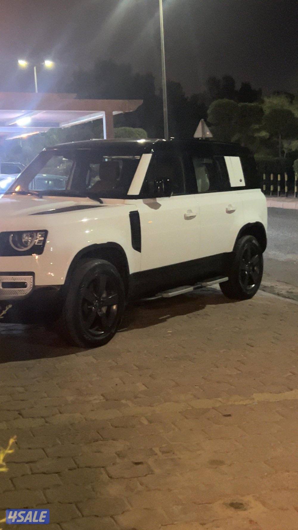 ديفندر   HSE  6 سلندر صبغ الوكالة وعلى الكفالة لي غاية 20284