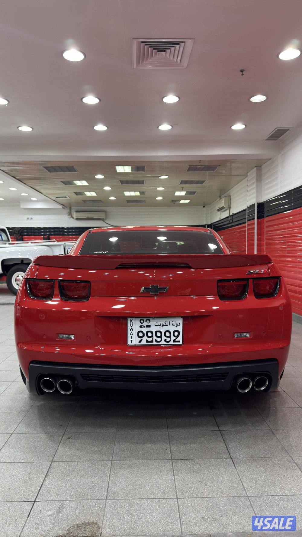 للبيع كمارو zl1 2013 قير عادي2
