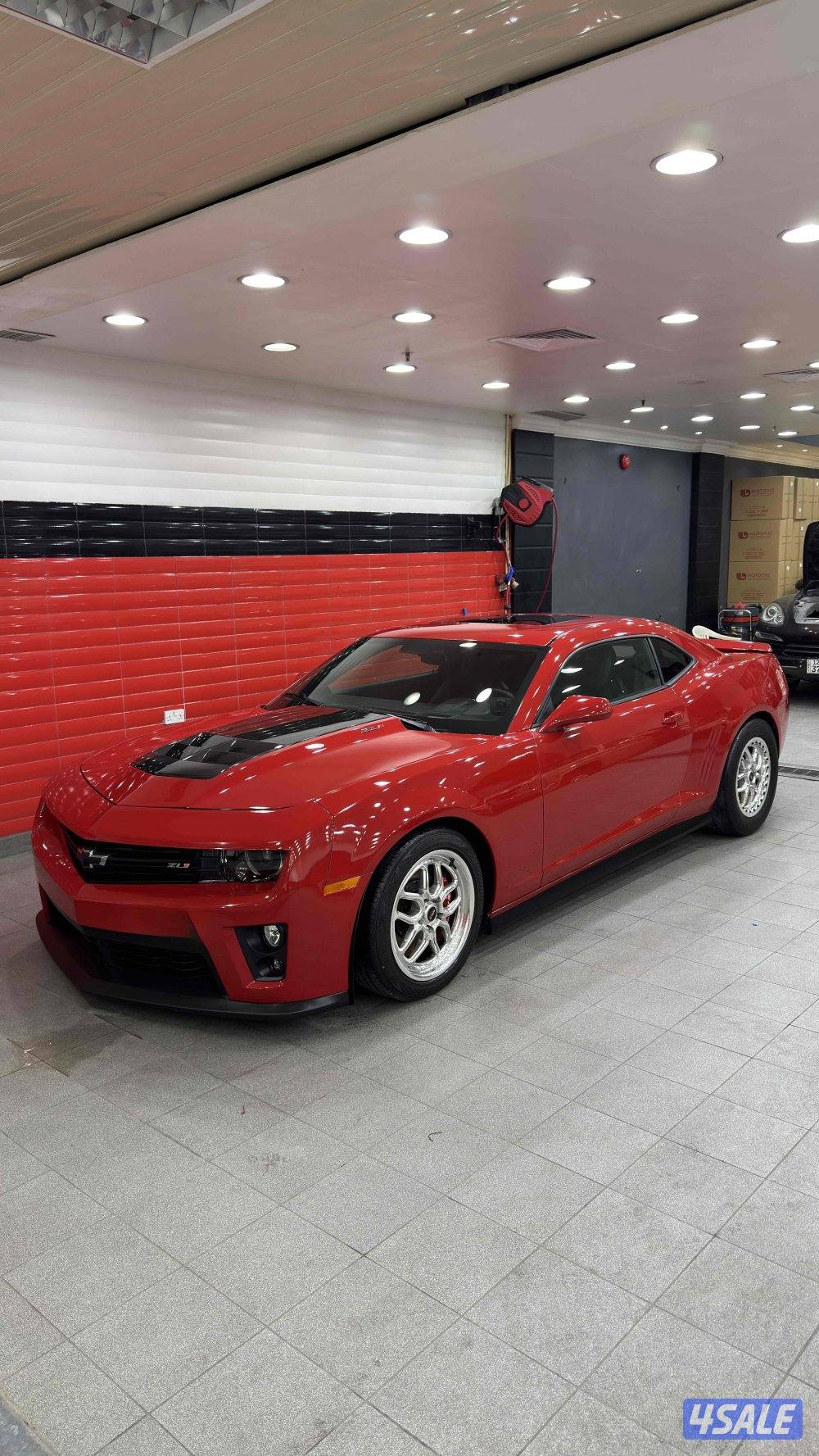 للبيع كمارو zl1 2013 قير عادي0