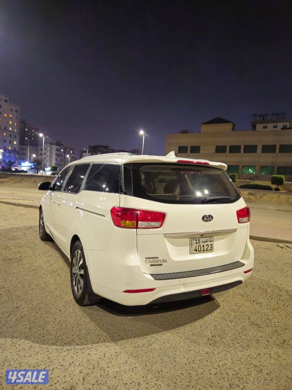 كيا كرنفال 2017 شرط الفحص2