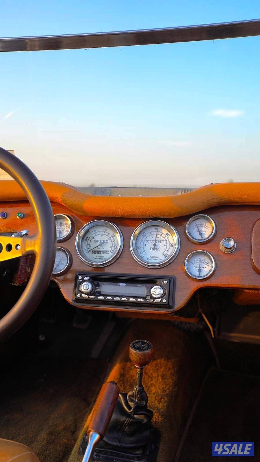 سيارة كلاسيكيه1