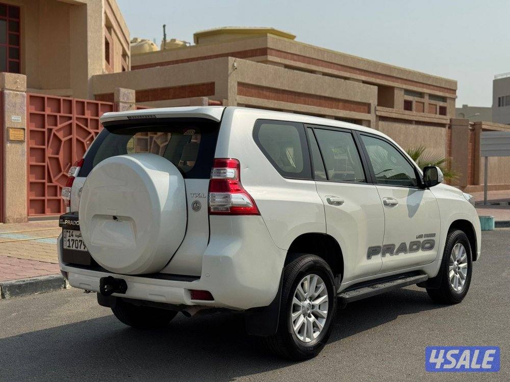 برادو TX.L 2017شرط الفحص كامل مواصفات ما عدا الفتحه3