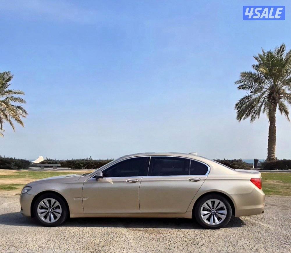 شرط الفحص  BMW 730Li1
