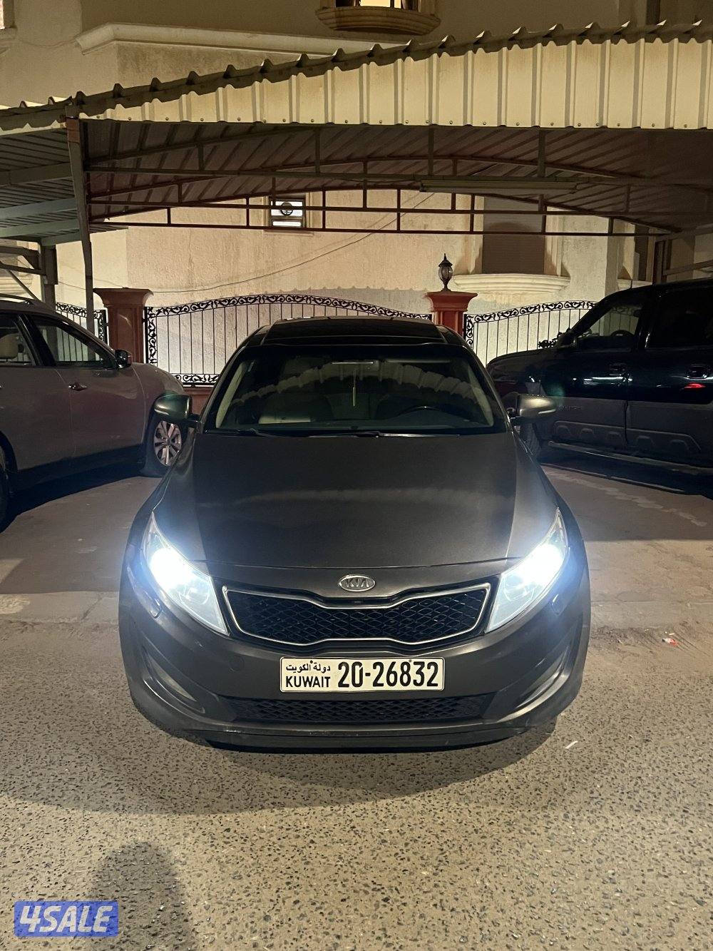 كيا اوبتيما فل كامل الموصفات بانورما 2012 نافضها من الي.. السعر نهائي1