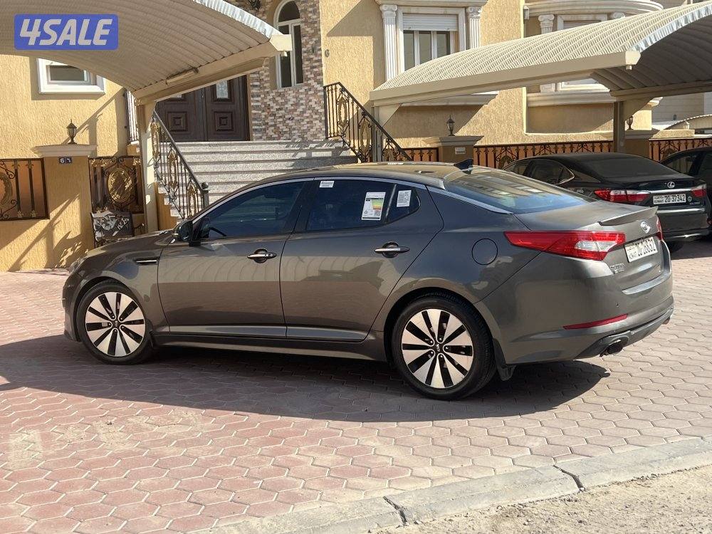 كيا اوبتيما فل كامل الموصفات بانورما 2012 نافضها من الي.. السعر نهائي2