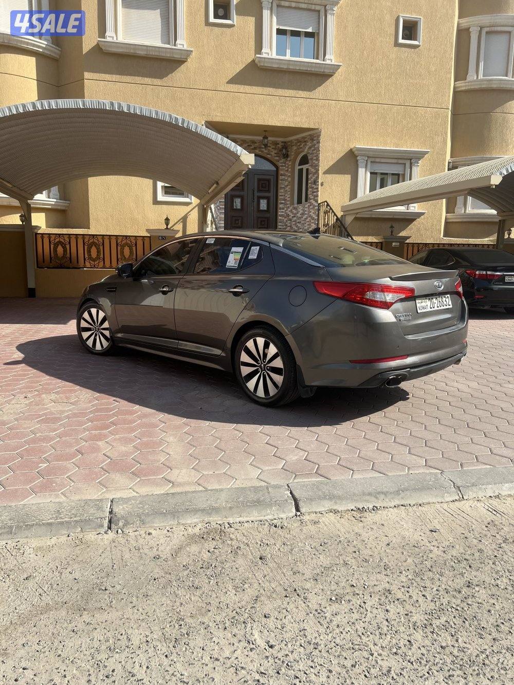 كيا اوبتيما فل كامل الموصفات بانورما 2012 نافضها من الي.. السعر نهائي6