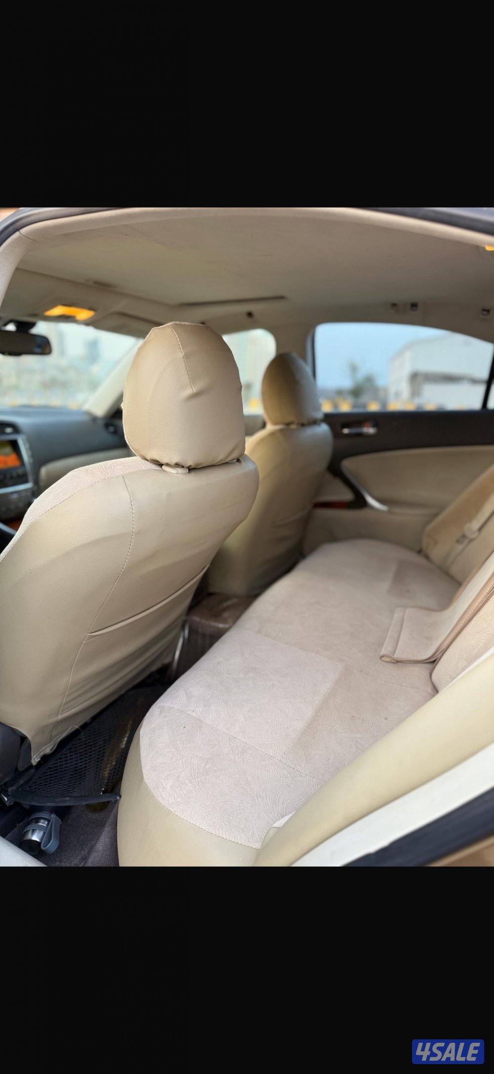 للبيع لكزس IS350 الموديل 20108