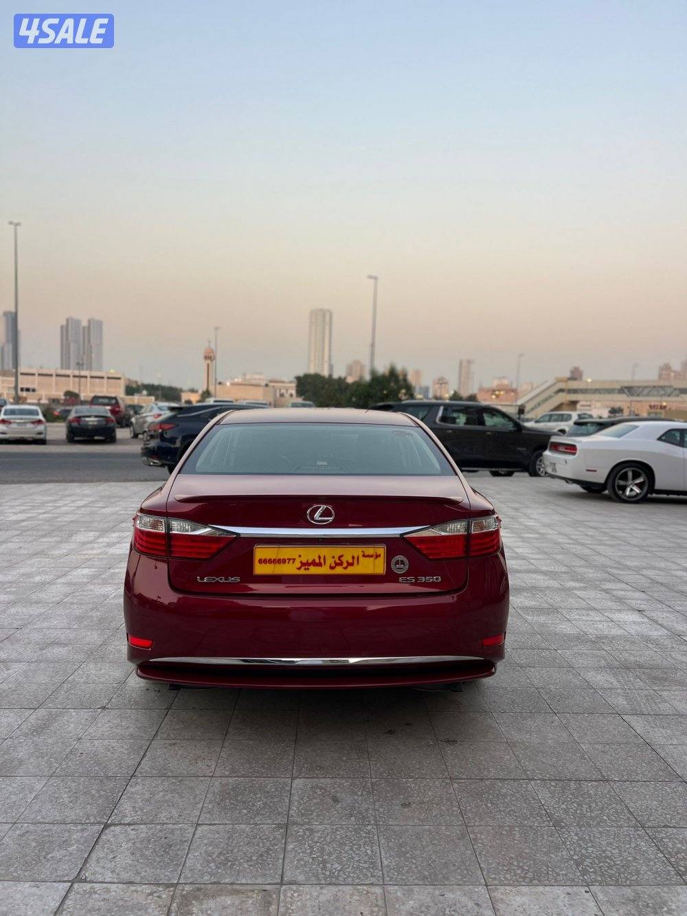 لكزس 2015/ES350 ماشي 130 الف بحالة الوكاله كامل المواصفات شرط الفحص6