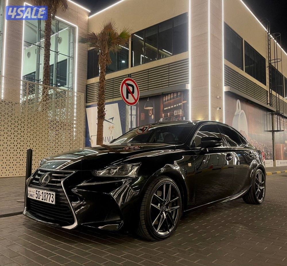 لكزس 2018 بحاله الوكاله1