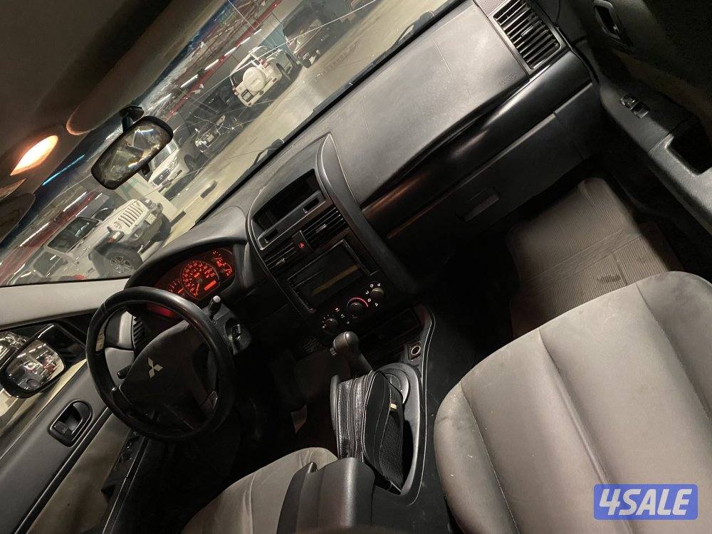 للبيع جالانت ( 4 سلندر ) شرط الفحص السيارة نظيفة بس تحتاج1