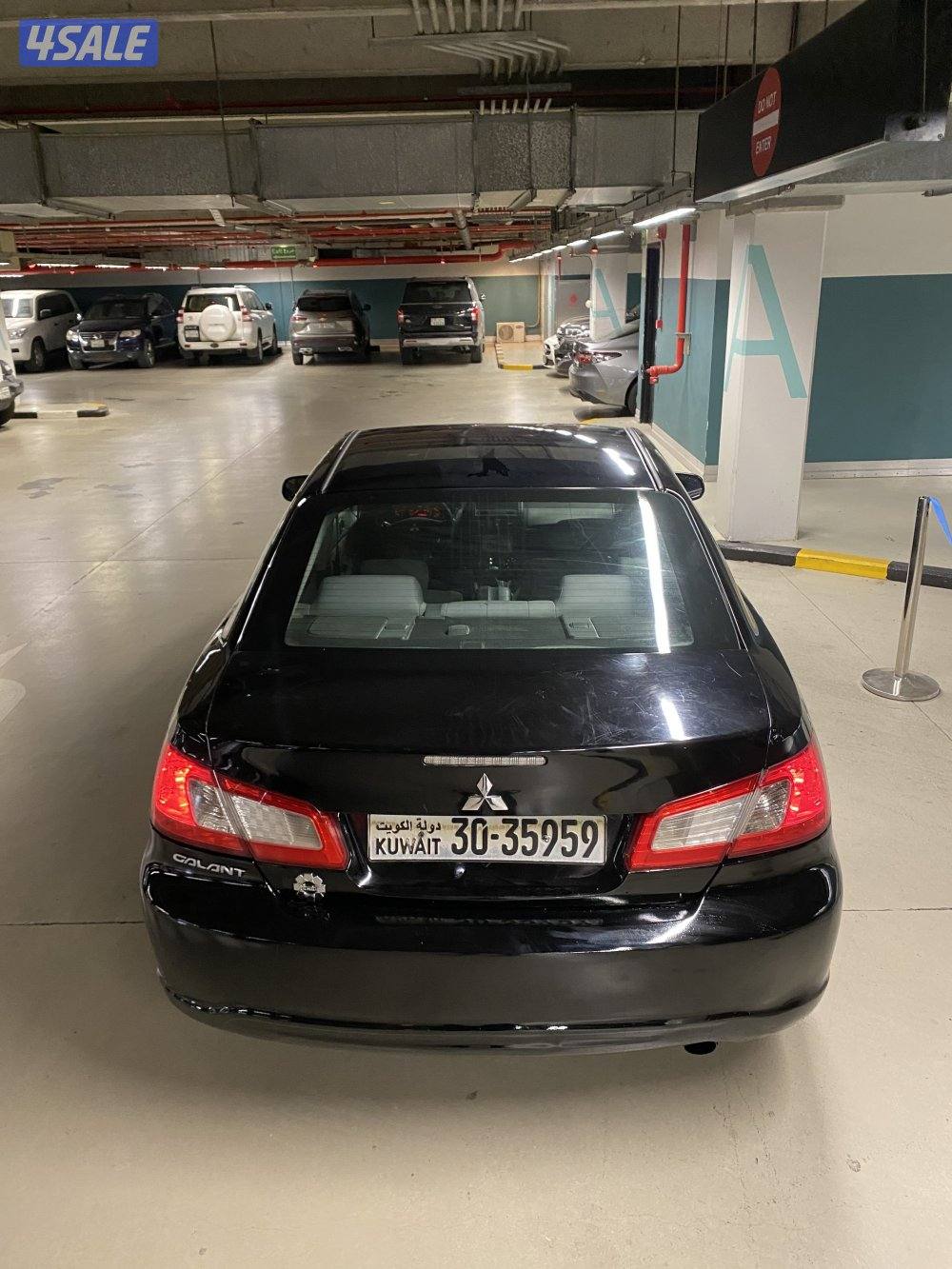 للبيع جالانت ( 4 سلندر ) شرط الفحص السيارة نظيفة بس تحتاج3