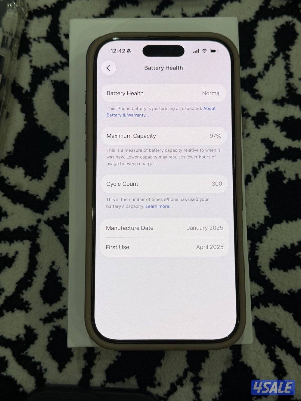 وفر فلوسك للبيع ايفون 16 برو كالجديد مع كفرات 🔥5