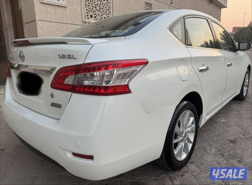 نيسان سنترا موديل 20143