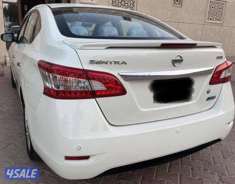 نيسان سنترا موديل 20145